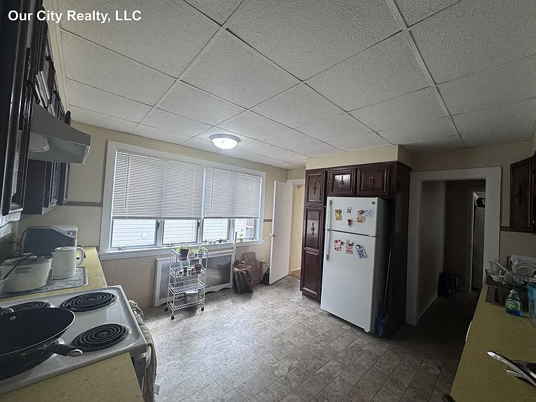 58 Stanley Ave #2 — Photo 11