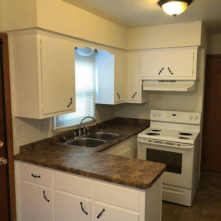 1st image of 2716 W Oriole Dr