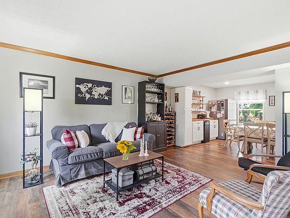 5th image of 3579 Natalie Dr