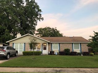 737 Perryman Ln W, Jacksonville, FL 32221