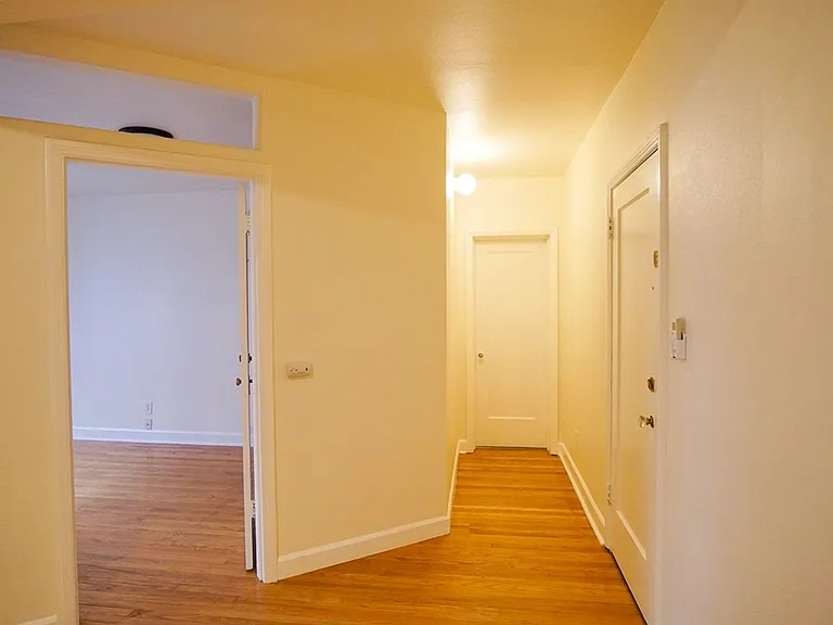 4008 N Mississippi Ave #6 — Photo 8