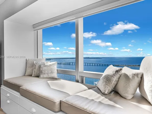 1435 Brickell Ave #3401, Miami, FL 33131