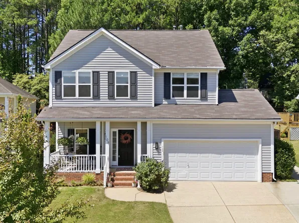 108 Aldeburgh Ct, Holly Springs, NC 27540