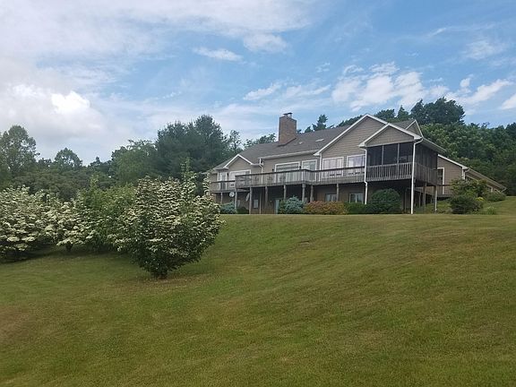 5th image of 9237 Patterson Dr