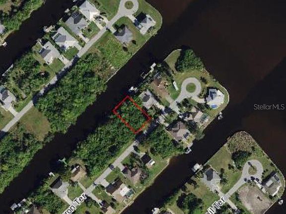 3rd image of 2435 Herron Ter