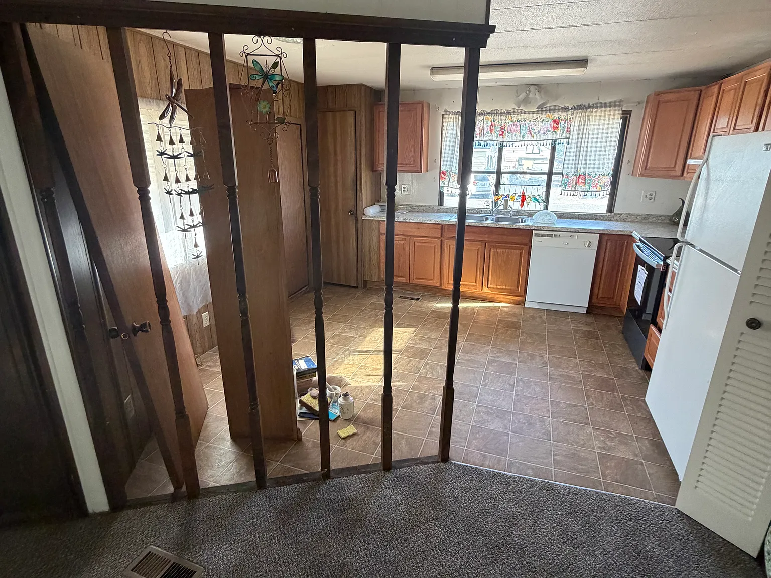 2 bed, 996 sqft, $1,230 — Photo 1