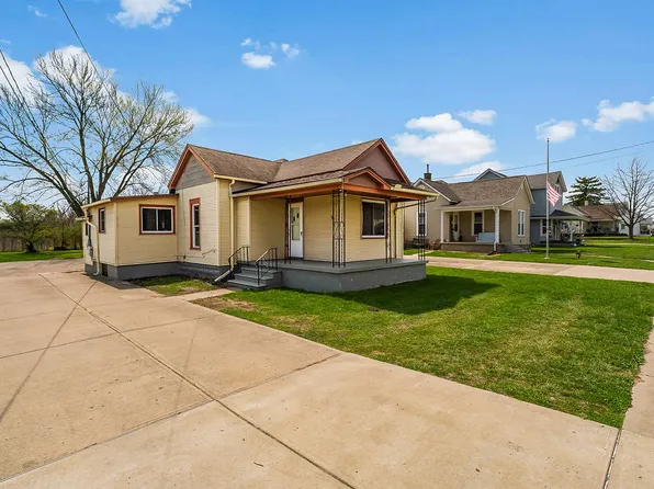 1504 W Main St, New Lebanon, OH 45345