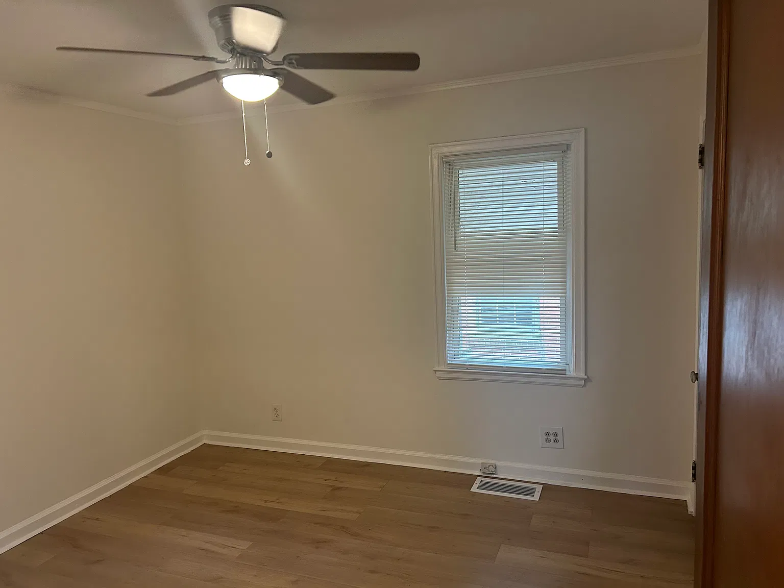 2 bed, 923 sqft, $1,500 — Photo 4