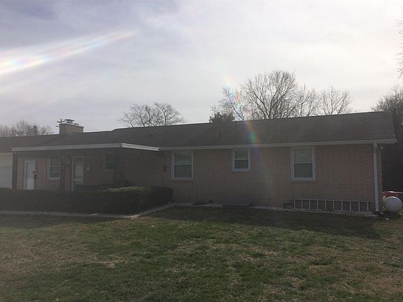 2nd image of 280 Clovernook Dr
