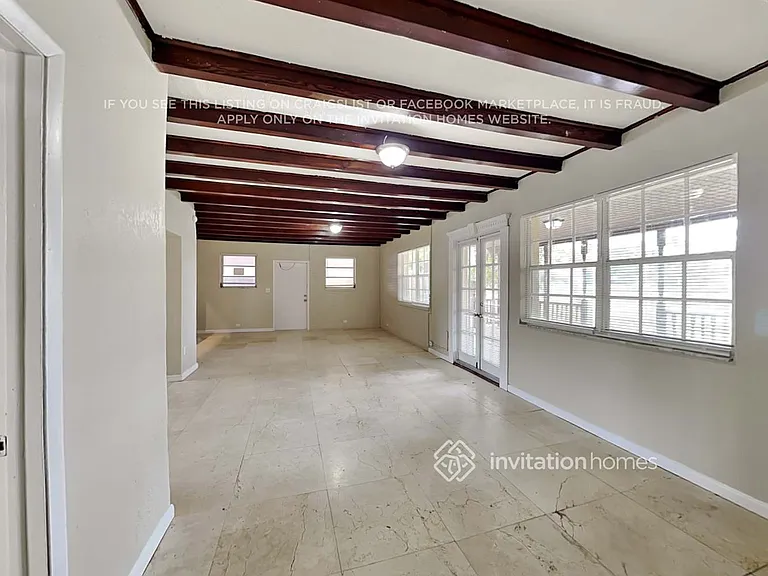 1261 NW 202nd St — Photo 4