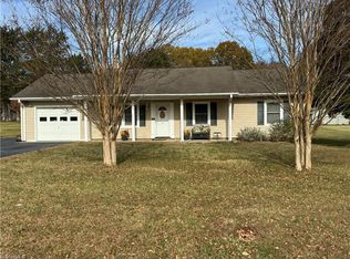 3867 Yarbrough Ave, Winston Salem, NC 27106