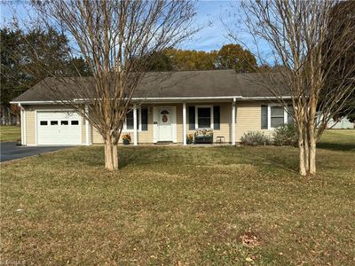 3867 Yarbrough Ave, Winston Salem, NC, 27106