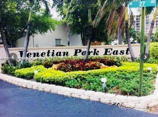 816 NE 27th Ave #816, Hallandale, FL 33009