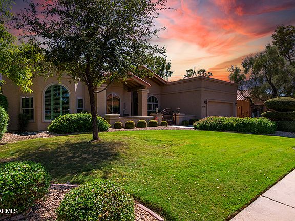 5th image of 8743 E SAN VICTOR Drive