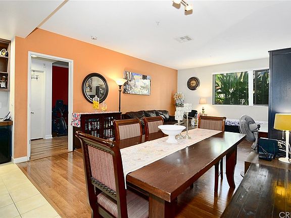 5th image of 21301 Erwin St Unit 222