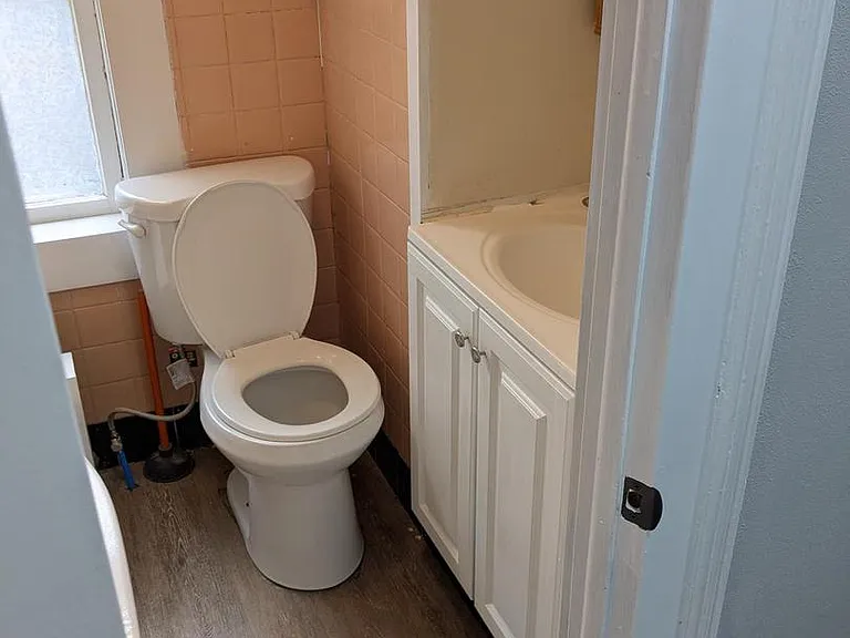 72 Washington St — Photo 13