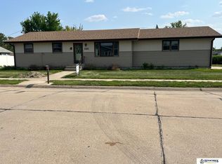 3321 30th St, Columbus, NE 68601