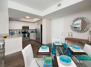 2700 SW 27th Ave APT 1014, Miami, FL 33133