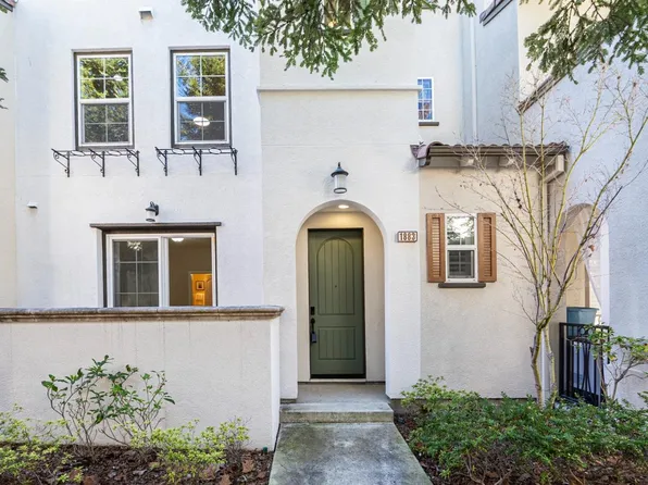 1883 Hillebrant Pl, Santa Clara, CA 95050