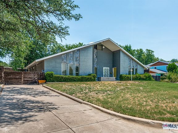 3rd image of 4013 Clayton Rd E