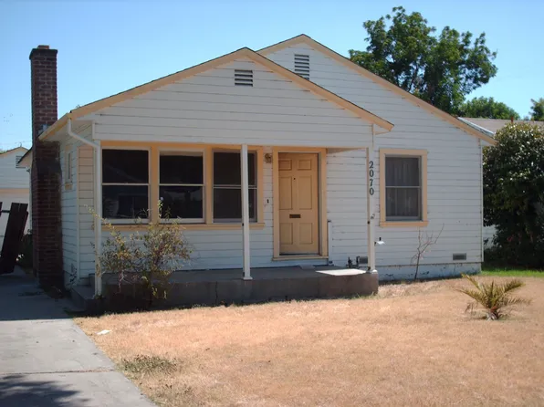 2070 W South Tuxedo Ave, Stockton, CA 95204