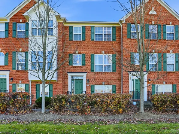 3488 Golden Gate Dr N, Carmel, IN 46074