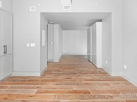 3rd image of 93 Worth St Suite 201