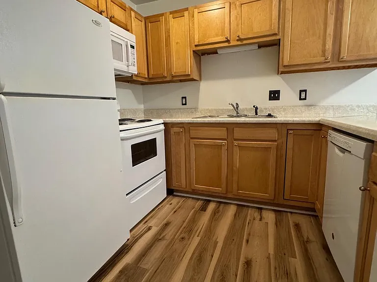 117 Berry St #3 — Photo 6