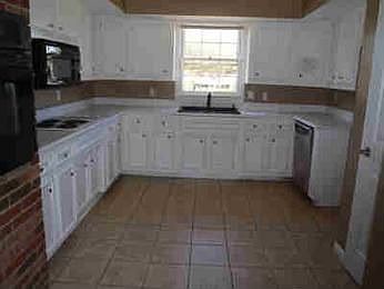 2nd image of 1201 Rivermont Cir S