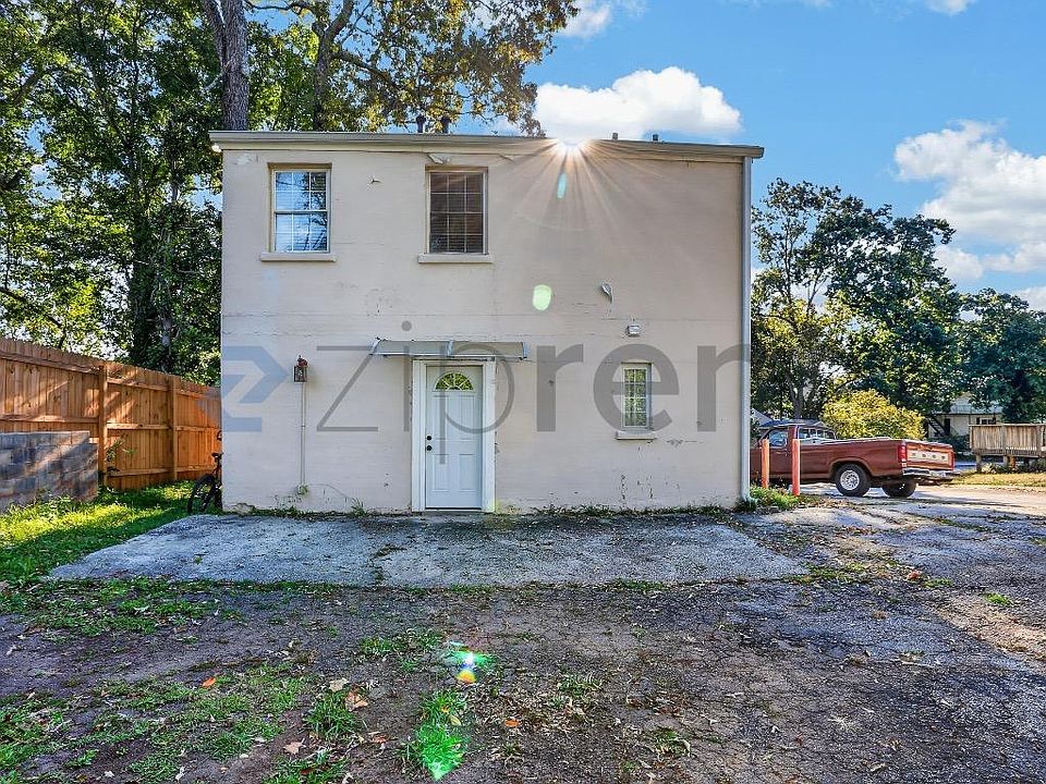 1st image of 633 Spring St Unit 2