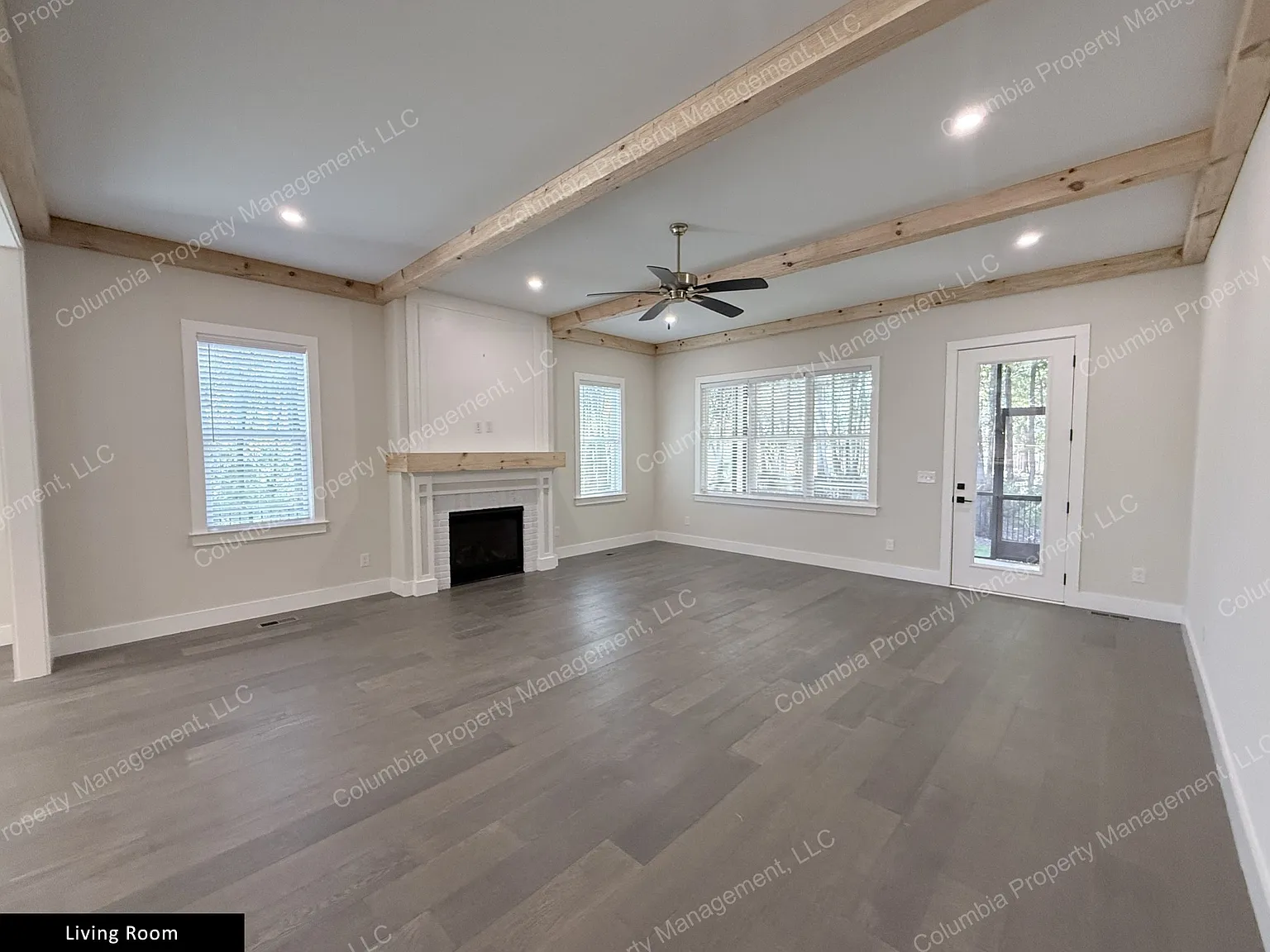 4 bed, 3.5 bath, 2937 sqft, $3,000 — Photo 2