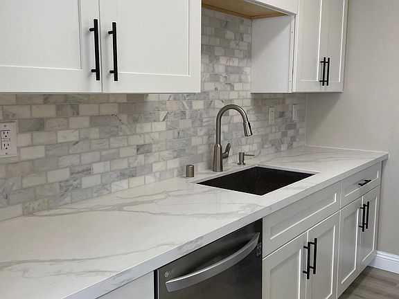 5th image of 908 Dornajo Way APT 3
