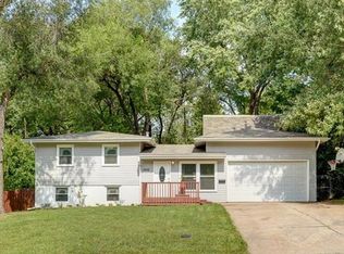 1502 NE 62nd Ter, Kansas City, MO 64118