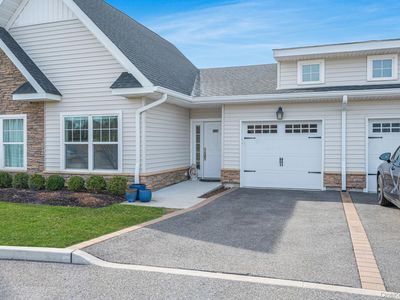3104 Fox Hill Drive, Calverton, NY, 11933
