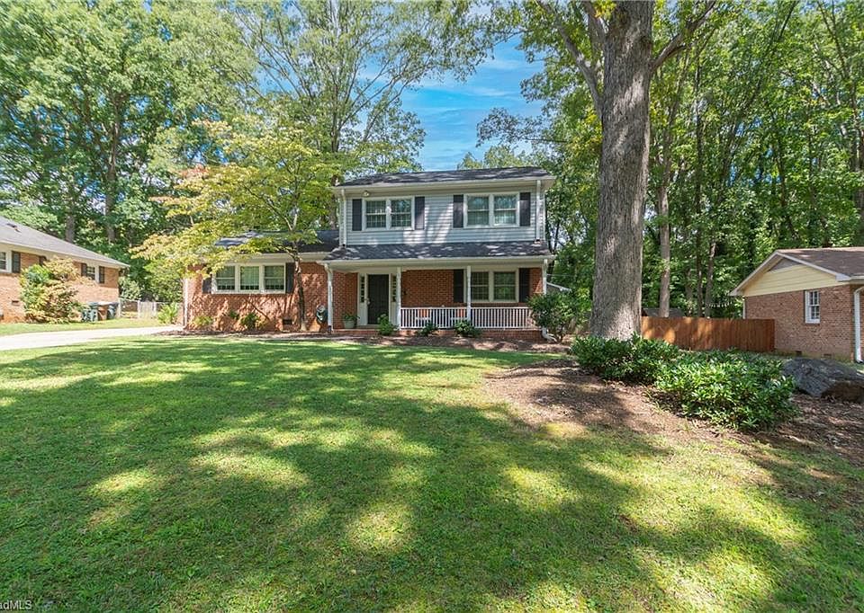 1st image of 3012 Stratford Dr