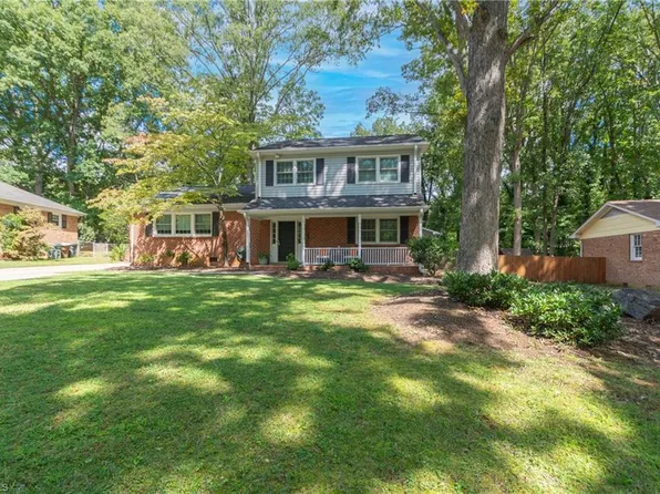 3012 Stratford Dr, Greensboro, NC 27408