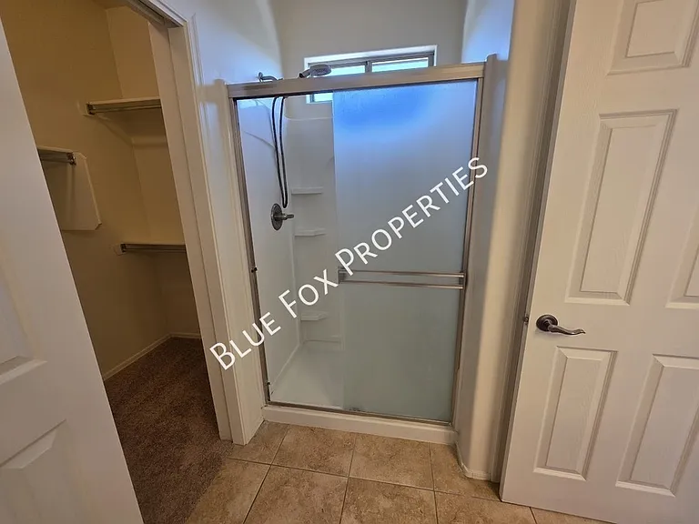 3508 W Lost Village Ln — Photo 38