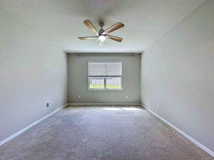 3535 Debois Ct — Photo 32