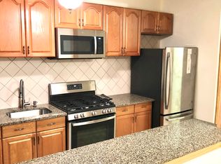 71-21 66th Pl APT 2L, Ridgewood, NY 11385