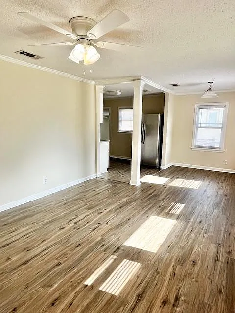 Building Photo - 3602 Belmede Dr