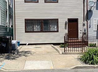 100 Kearney Ave, Jersey City, NJ 07305
