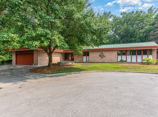 3077 Oakwood Ct, Bay City, MI