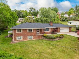 240 Arlington Dr, Canonsburg, PA