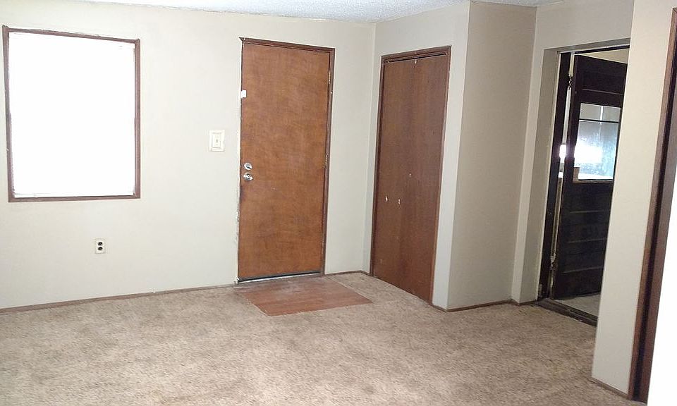 2nd image of 2037 S Dellrose Ave