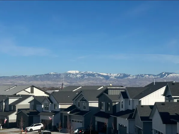 2059 S Grand Fork Way, Meridian, ID 83642