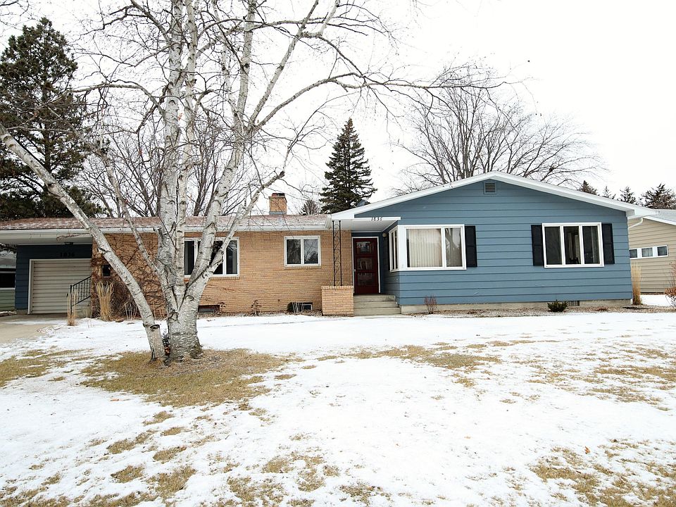 1st image of 1836 Eisenhower Cir