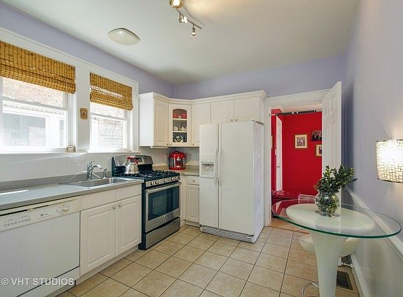5th image of 3022 N Marmora Ave