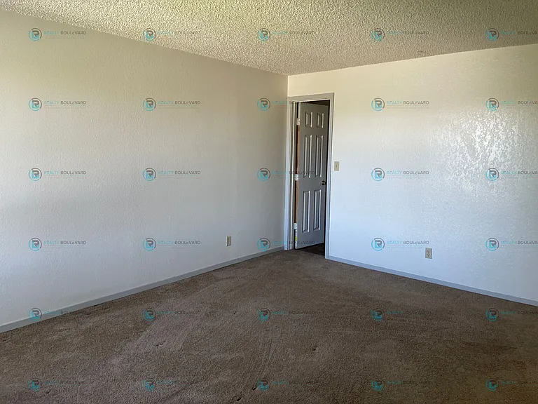3929 Clear Acre Ln #200 — Photo 6