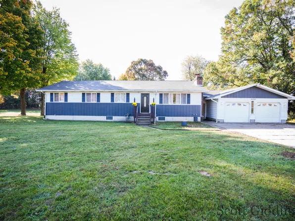 14204 Forteen Mile Rd NE, Greenville, MI 48838