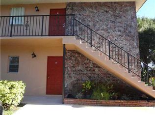 1982 SW Palm City Rd APT E, Stuart, FL 34994